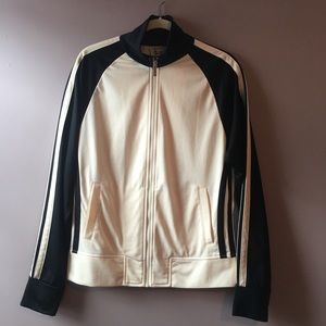 ATHLEISURE WEAR ZIP-UP